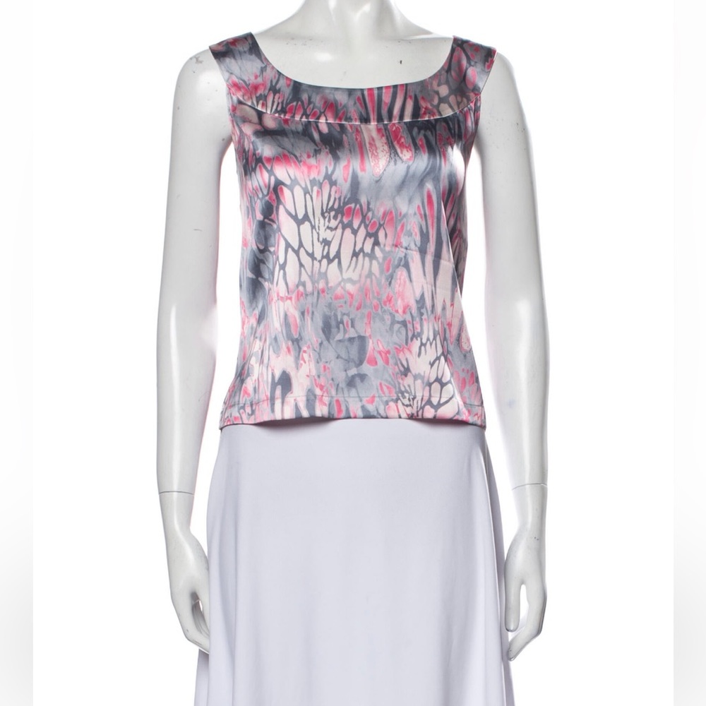 St. John Silk Crop Top